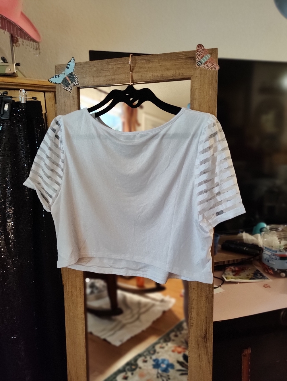 NWT bebe Sheer Stripe Cropped Top - White  Size Large - Picture 9 of 11